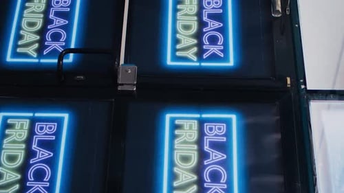 Vertical Video Black Friday Shopping Store Design