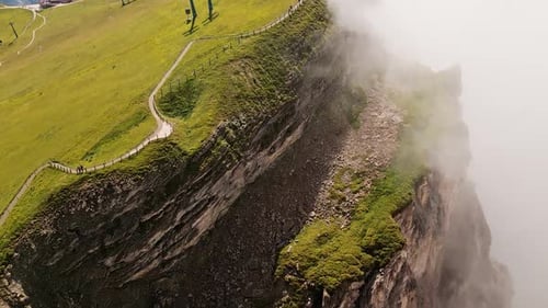 Crête de Seceda dans les Dolomites (Tiltup)