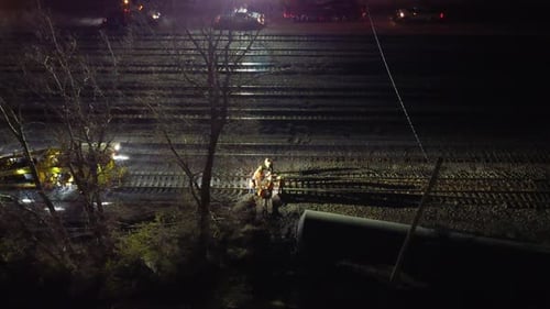 Clean up continueing two days after 8 cars of a frieght derailed spilling Hydrogen Peroxide