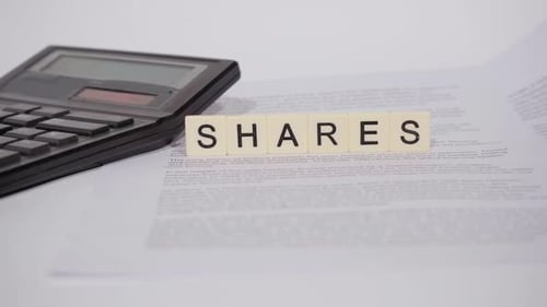 Word SHARES on scrabble