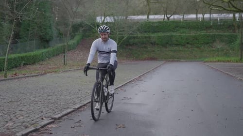 Penha Guimarães cyclist riding on park road