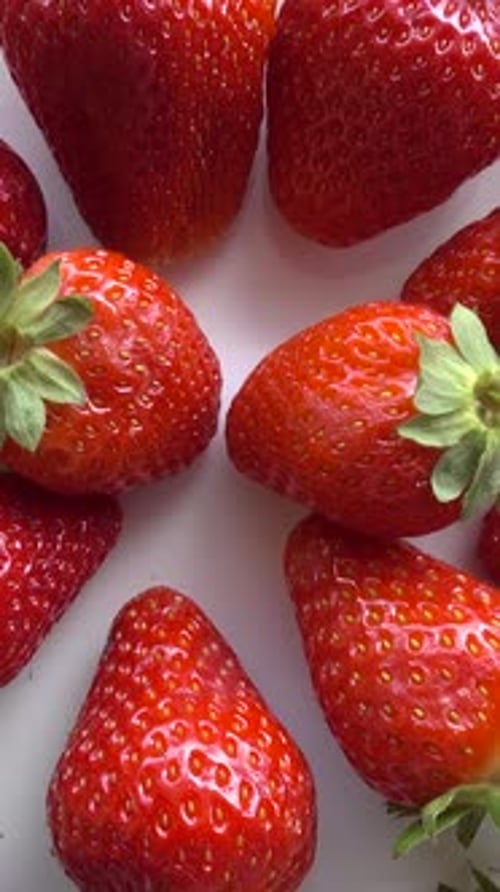 Vertical Video of Strawberrys