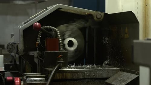 Steel Cutting Manufacturing Machine in Factory