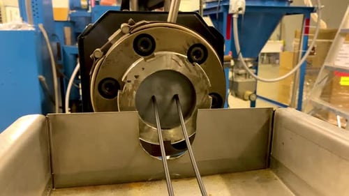 Fabrication de câbles en caoutchouc thermoplastique