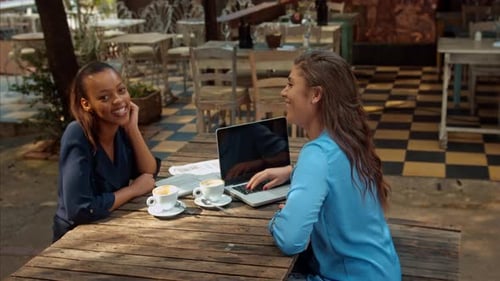 Portrait of Young Casual Entrepreneur Woman Team, Meeting at Cafe and Smiling