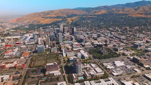 Square districts of sunny Salt Lake City at daytime. Lovely view of beautiful American city