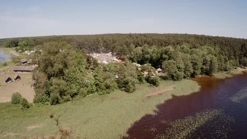 festival, an artisan market in an open-air museum, lots of people