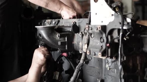 Überholung und Umbau von Dieselmotoren