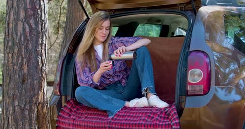 Digital Detox Concept Rest Alone with Yourself