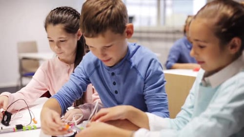 Kids Learning Robotics and Engineering in School