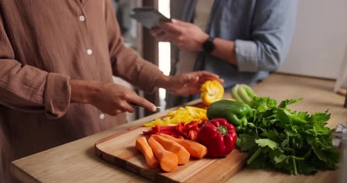 Preparing Fresh Vegetables for a Healthy Meal