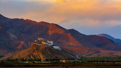 Mountains Hills With Natural Beauty In Tibet, China