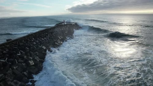 Crashing Waves