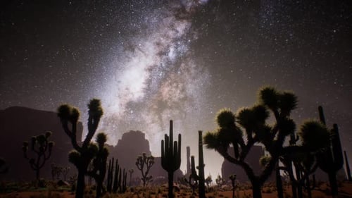 La Vía Láctea sobre el desierto de Utah, Estados Unidos