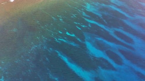 Nature pattern on the sea.