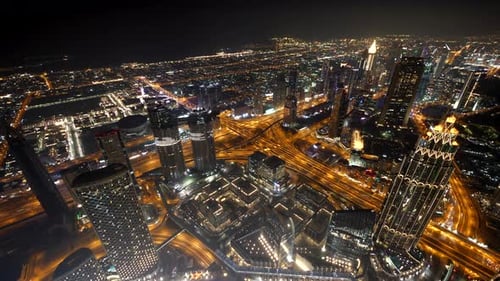 Zeitraffer eines Wahrzeichens der modernen futuristischen Skyline der Stadt