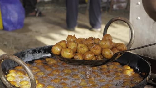 Aperitivos auténticos del sur de la India, deliciosas delicias fritas