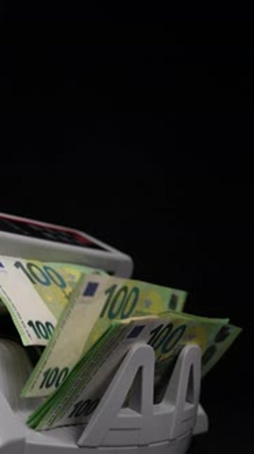 Money Counter Counting One Hundred Euro Notes
