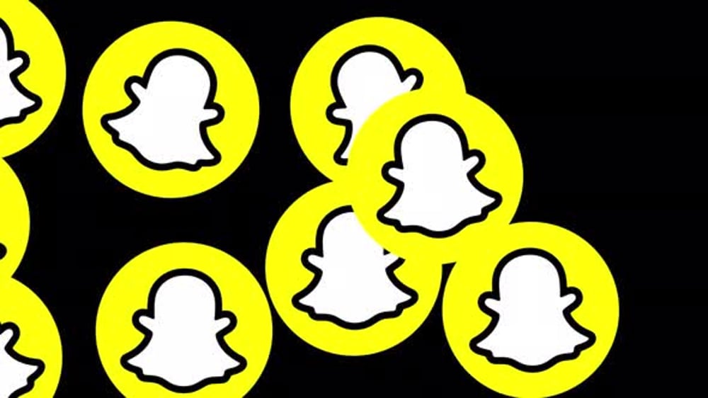Animated Snapchat Logo Flowing Pattern Background, Backgrounds Motion ...
