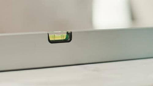 Level Tool Shows Accurate Horizontal Measurement