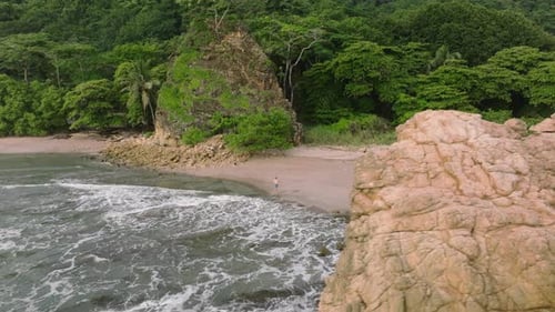 Experience the Stunning Aerial View of a Costa Rican Coastline