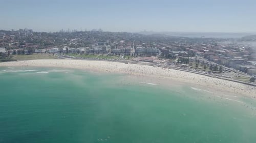 Tourists At Bondi Beach With Rare Fog Phenomenon - Suburb In Sydney, New South Wales, Australia. -