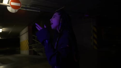 Fashion Singer Parking Lot