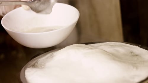 How to Make Creamy Mashed Potatoes with Cheddar