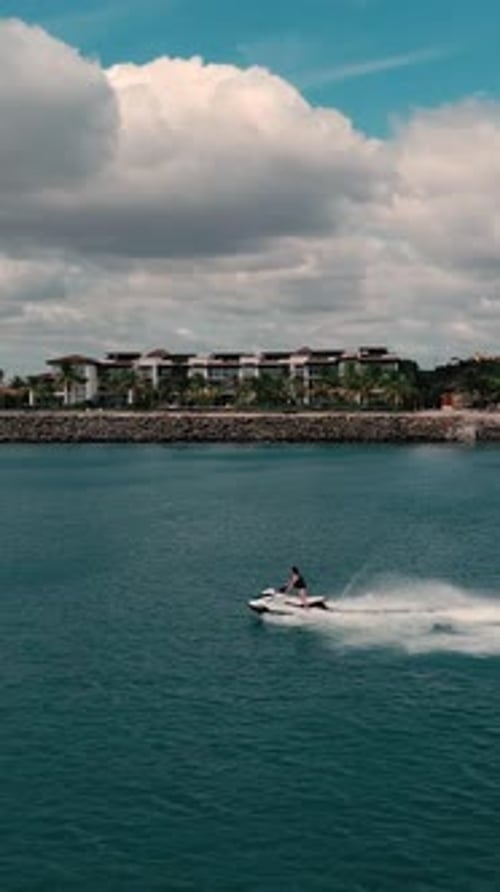 panama shore riding jet ski vetical