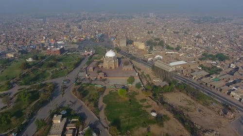 Vue aérienne de la tombe de Hazrat Shah Rukn-e-Alam, Multan, Punjab, Pakistan.