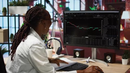 Excited Day Trader Gaining Money After Selling Stocks