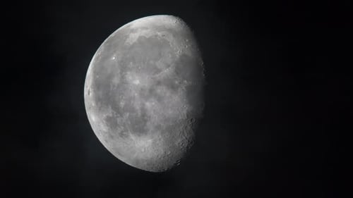 Gruseliger Vollmond