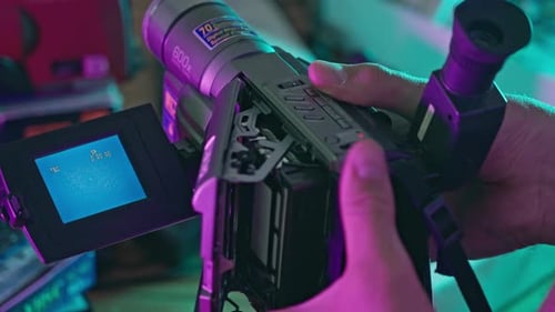 Carregamento de fita retrô Lo-Fi VHS Cam