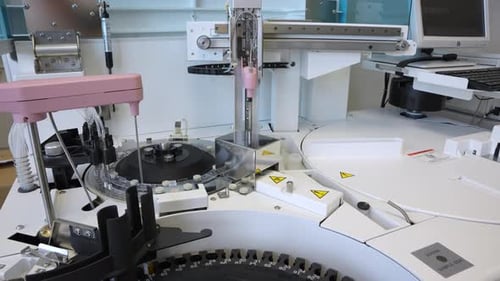 Automated Laboratory Machine Processes Samples