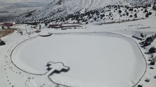 Vue aérienne de la station de ski
