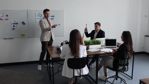 Dynamic Presentation with Engaged Colleagues in Modern Office