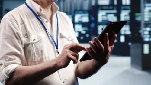 Manager Does Server Hub Management