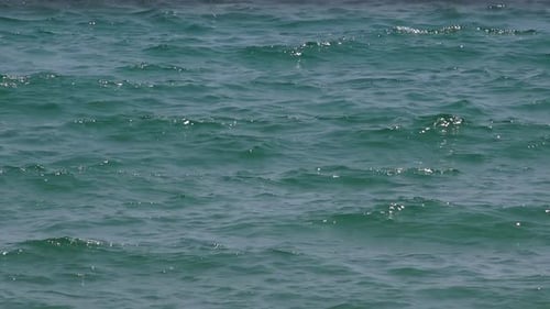 Meereswellen als abstrakter natürlicher Hintergrund