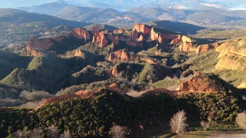 Descending Aerial of Las Médulas – Ancient Mining Landscape at Dusk