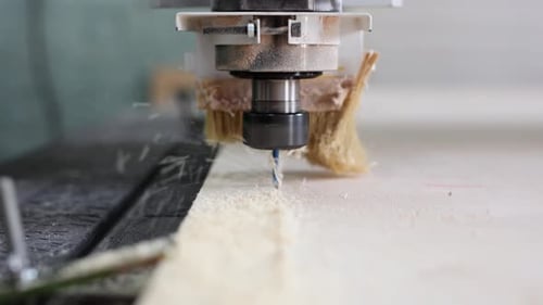 Automated Milling Machine Precisely Cuts Wood