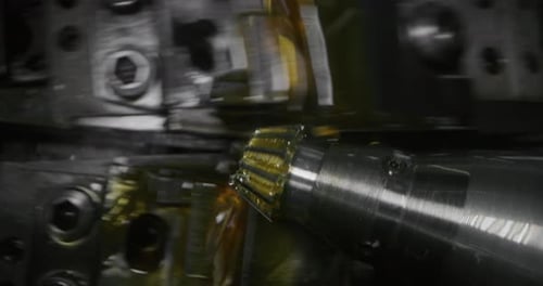 Automated Metal Machine Cutting with Fluid Cooling