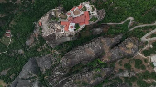 Vista aérea del monasterio de Meteora, Grecia.