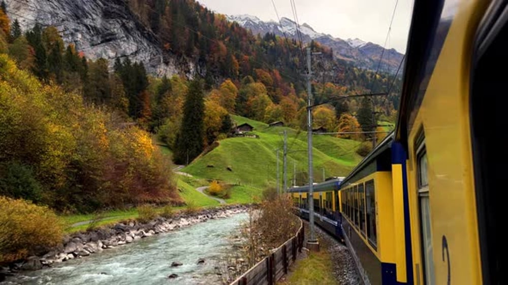 Switzerland Swiss Alps train ride Grindelwalk Jungfrau Interlaken to ...
