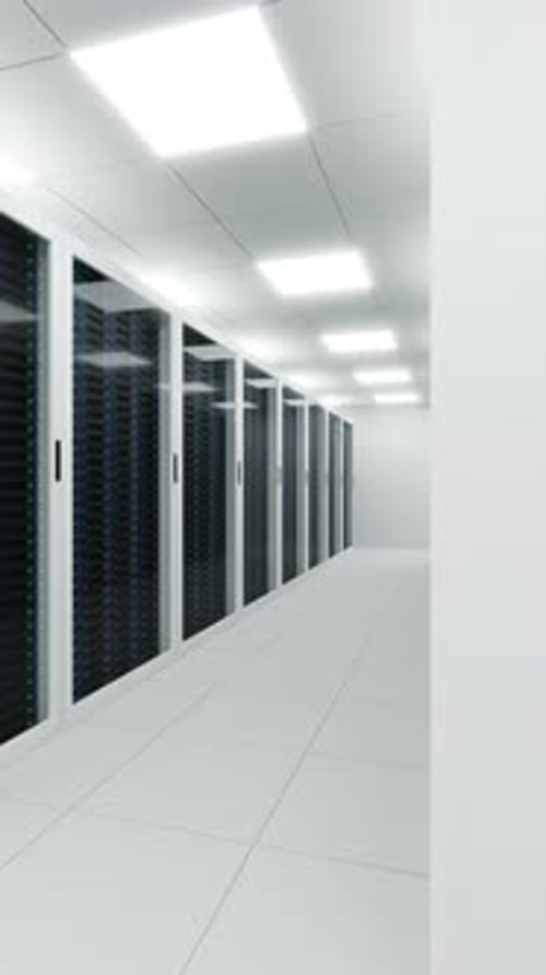 Vertikale Animation des Serverraums im Rechenzentrum