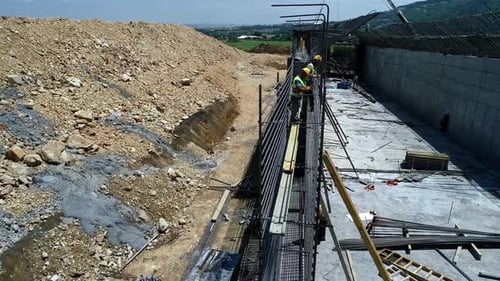 Installation von Bewehrungsstäben