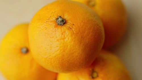 Organic Clementines (Clockwise Rotation)_Static Overhead Camera