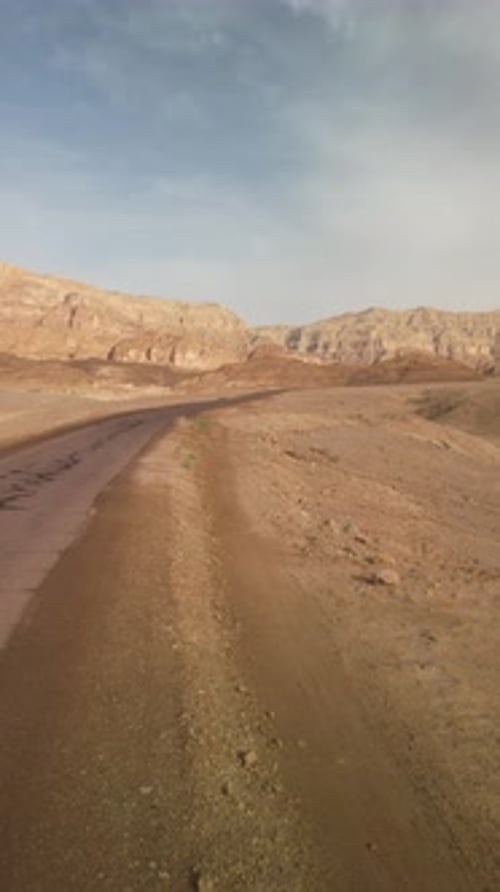 Vidéo aérienne au-dessus du parc national de Timna, dans le sud d'Israël