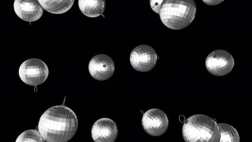 Disco-Kugel fällt