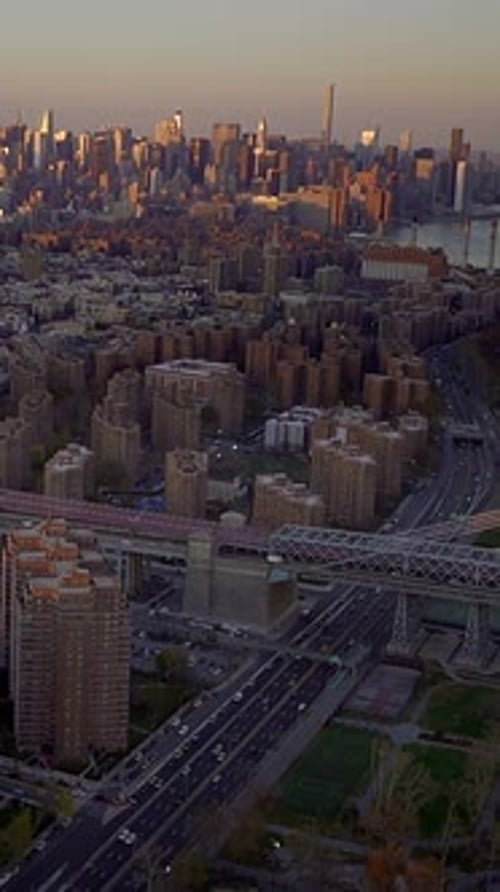 An Aerial View of Manhattan at Dusk Capturing the Beauty of the Cityscape and Skyline