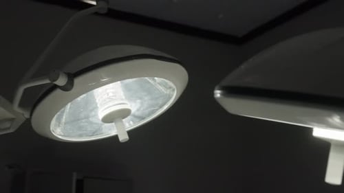 surgery lamp